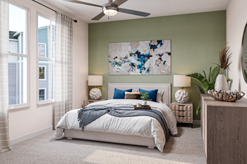 Spacious 1-, 2- & 3-bedroom apartment homes with 9’ ceilings
